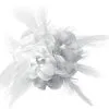 Bloem Satijn Met Veertjes Op Speldje En Clip Wit